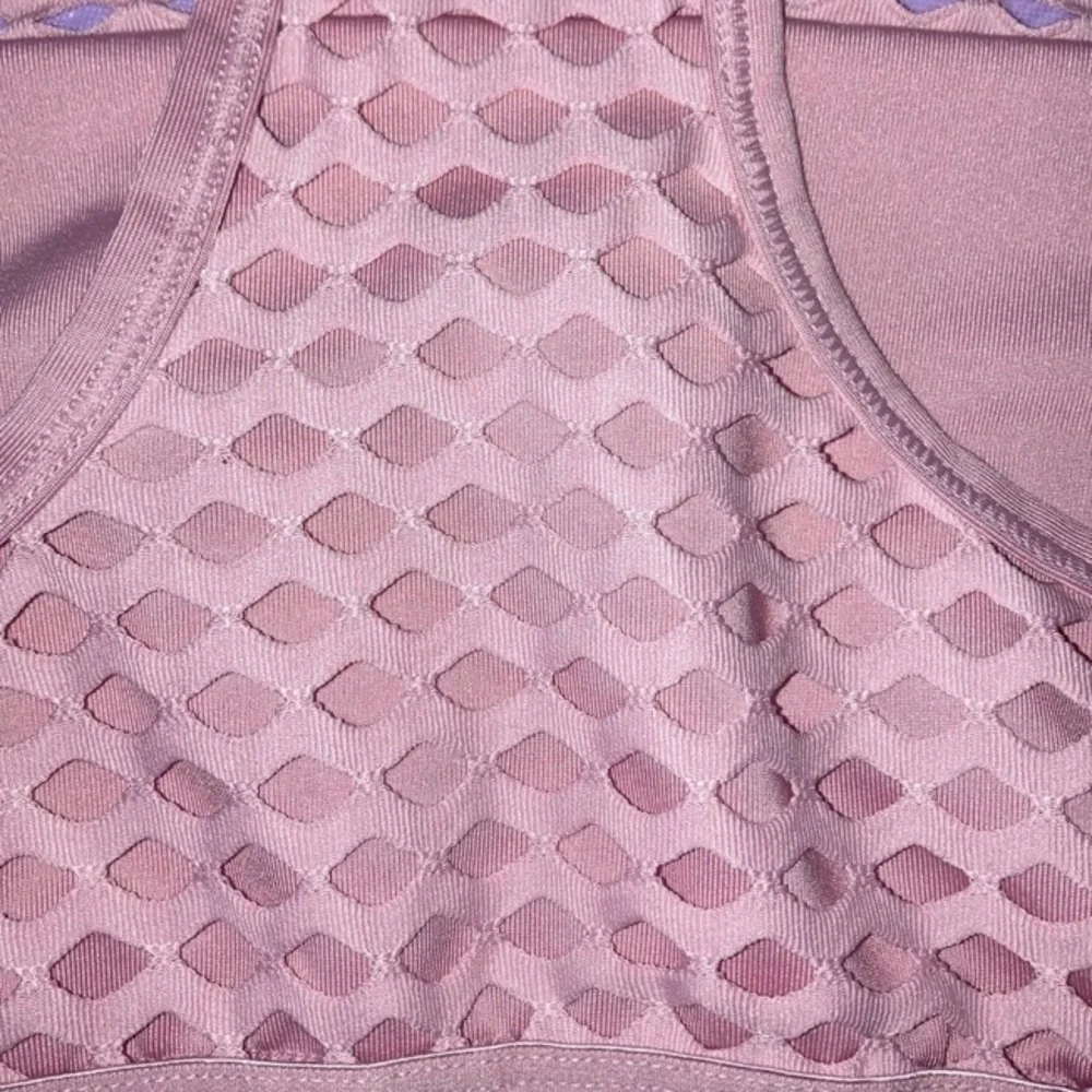 🛍️ VS PINK sports bra - Picture 3 of 4